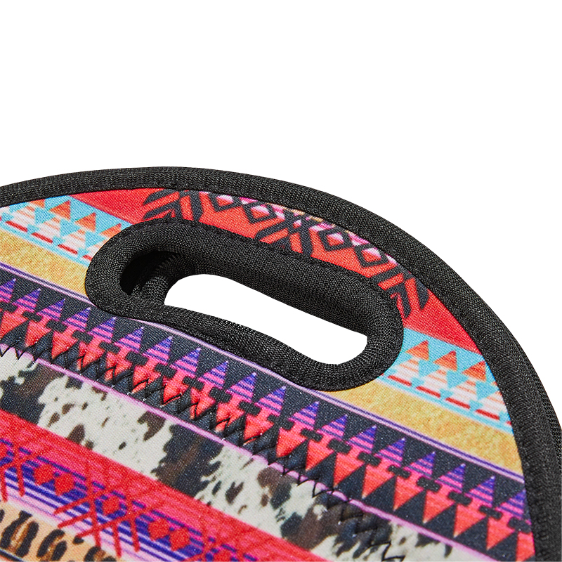 Is the chemical resistance of the neoprene lunch bag sufficient for acidic foods?