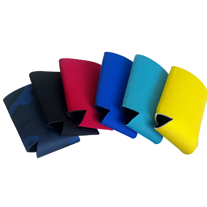 What are the key points regarding the stitching process of the Neoprene Coke cup cover?